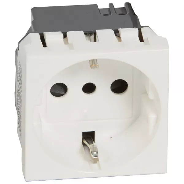 legrand-prise 2p+t standard italien 16a p30 mosaic (077512)