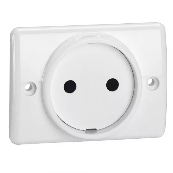 legrand-prise � encastrer pour plinthe 2p 16a 250v~ blanc (050806)