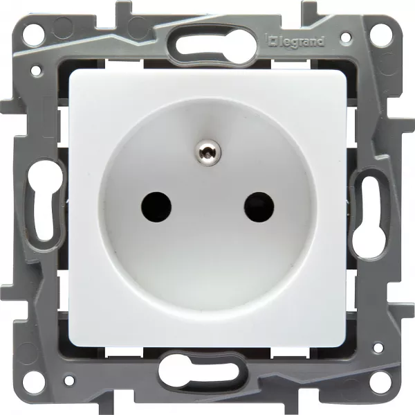 legrand-prise de courant 2p+t nilo� 16a � bornes automatiques - finition pur (664735)