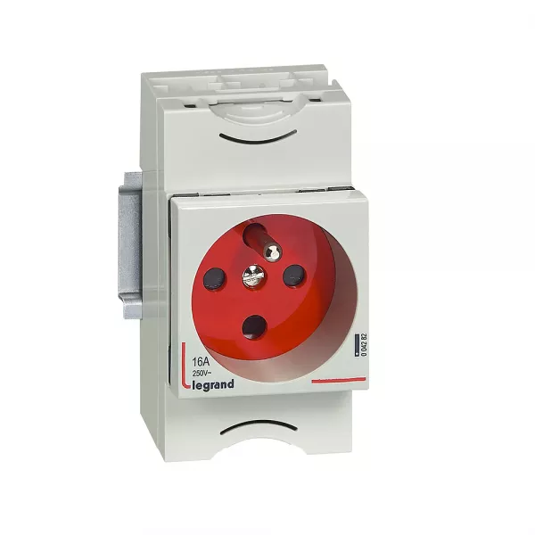 legrand-prise modulaire 10a � 16a 250v~ - 2p+t � �clips et � d�trompage - 2,5 modules (004282)