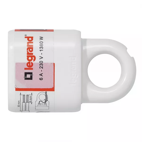legrand-prolongateur plastique 2p 6a avec anneau d\'extraction - blanc (050166)