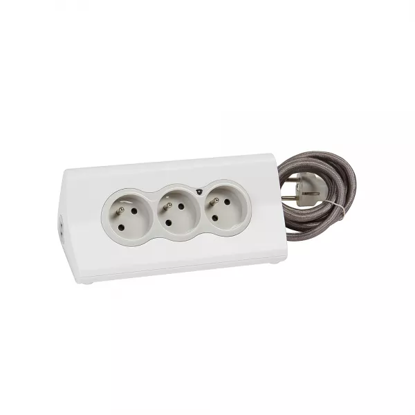 legrand-rallonge 3x2p+t avec support tablette + 2 usb type-a et cordon 1,5m - blanc (050410)