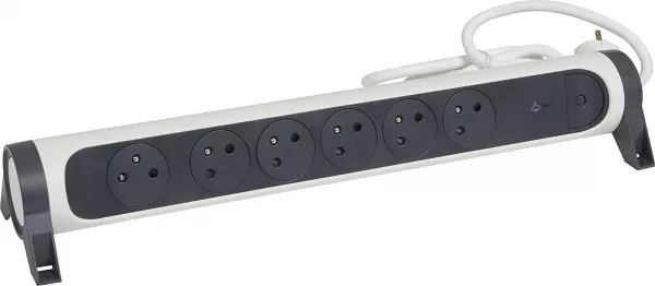legrand-rallonge 6x2p+t surface avec inter, parafoudre et cordon 1,5m - blanc/gris (049419)