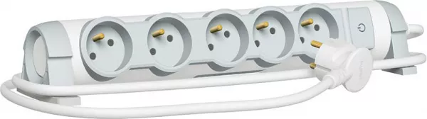 legrand-rallonge avec bloc de prises pivotant - 5 prises - cordon 1,5m (050079)