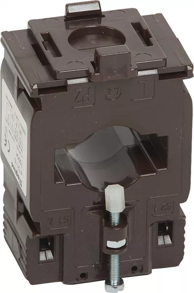 legrand-transformateur de courant ferm� 700/5 pour barre ou c�ble �26mm 8 va (412119)