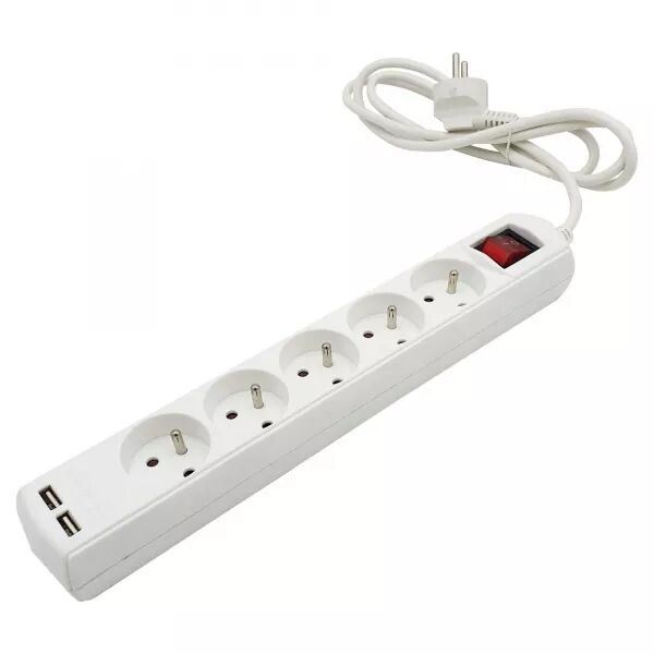Multiprise fran�aise 5 sorties 2P+T et 2 prises USB C�ble 1,5 m