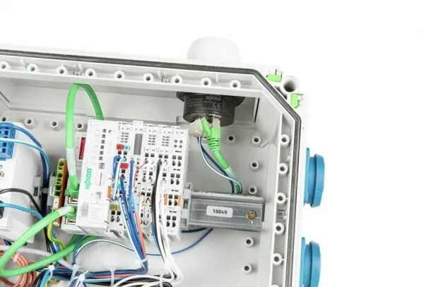PASSERELLE ETHERNET SANS FIL BLUETOOTH�/WI-FI - MONTAGE TRAVERS�E DE CLOISON