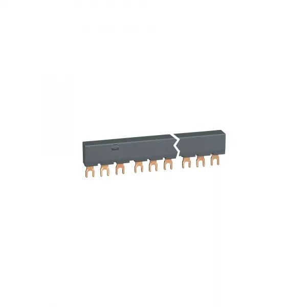 PEIGNE D\'ALIMENTATION - RACCORDER 5 DISJONCTEURS MOTEURS MPX�32 EN PARALL�LE