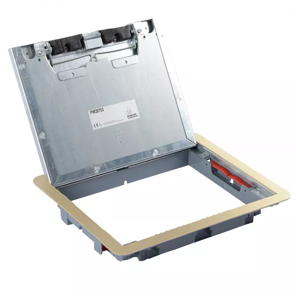 planet wattohm-cadre + couvercle boite standard m�tal finition laiton 12/18m (pw28753)