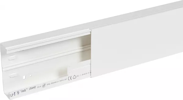 planet wattohm-goulotte distribution viadis 120x40mm-fond+couvercle-1 compart-longueur 2m-blanc (16440)