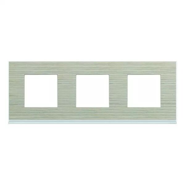 Plaque de finition Gallery 3 postes horizontale Latt� entraxe 71 mm (WXP2513)