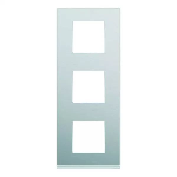 Plaque de finition Gallery 3 postes verticale Aluminium entraxe 71 mm (WXP2043)
