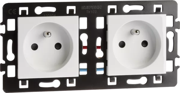 Prise double pr�cabl�e (61863)