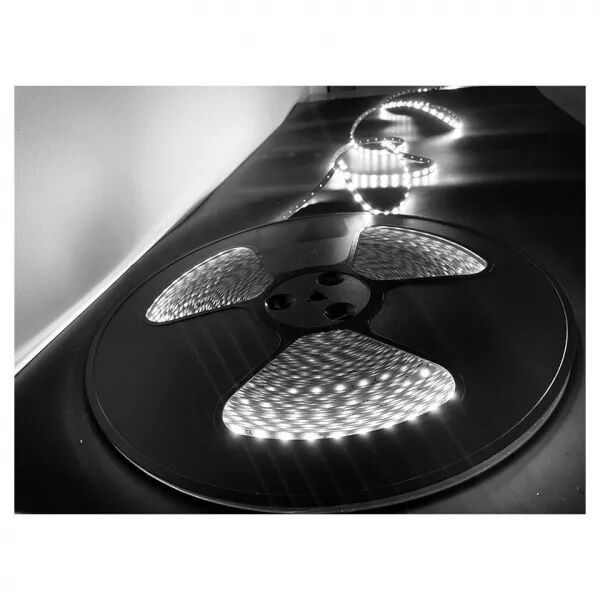 RUBAN A LA COUPE 14W/M 2100K/3000K 24V + 1M DE CABLE (40CM MIN) (RC14SUN)