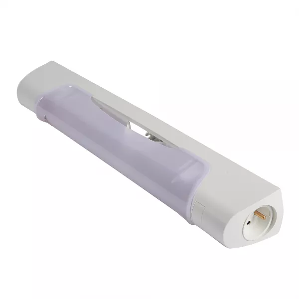 sarlam-applique prismaline avec prise 2p + t � �quiper de tube s19 (189899)