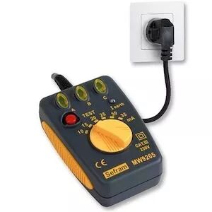 Testeur de c�blage de prises secteur avec test disjoncteurs 30mA (MW 9205)