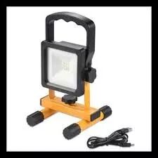 XPE - Mini projecteur de chantier LED 10W rechargeable - embase magn�tique (63513)